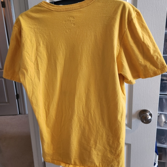 Nike MLB PITTSBURGH PIRATES We Are Family T-Shirt Size M - Picture 2 of 5